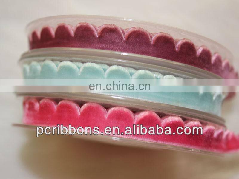 New design ric rac velvet ribbon