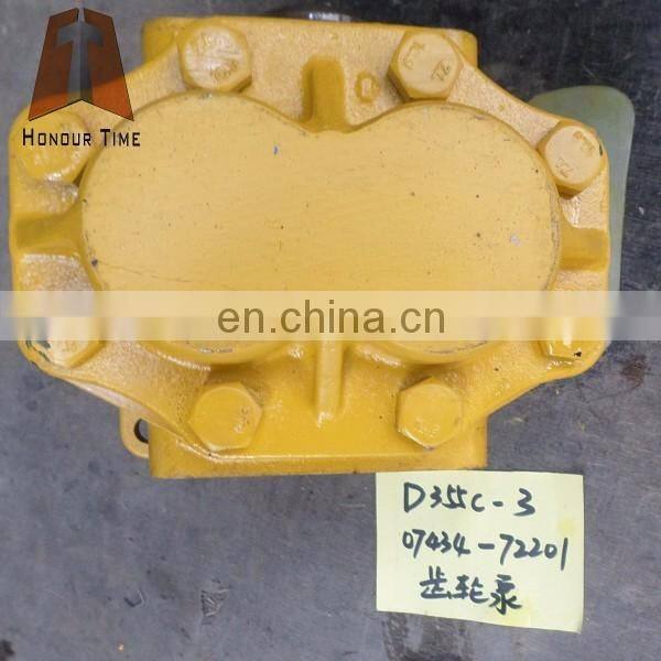 07434-72201 D355C-3 Hydraulic gear pump for Bulldozer pilot pump