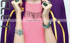 White And Champagne Crystals Acrylic Bowknow Bracelet