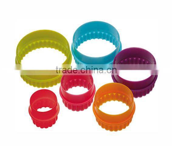 Multi-Shape Stainless Steel and ABS Cookie Cutter Set