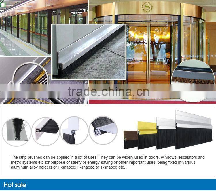 Durable grommet brush line