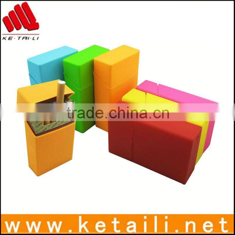 Cheap High Quality Cigarette case/ cigarette box/silicone cigarette pack cover with custom printing