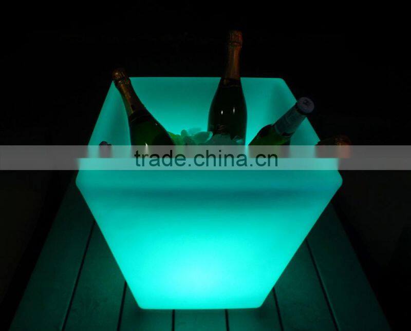 High quality Best-Selling liquor bottle led display