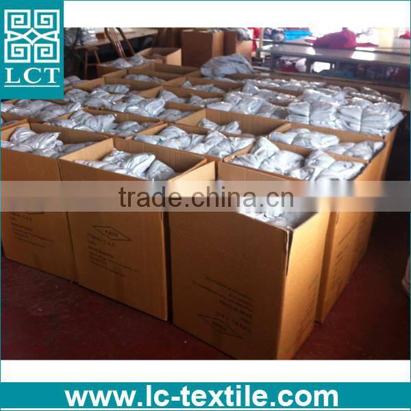 Best Buy custom embroidery good thickness promotional polar fleece vest with two pockets