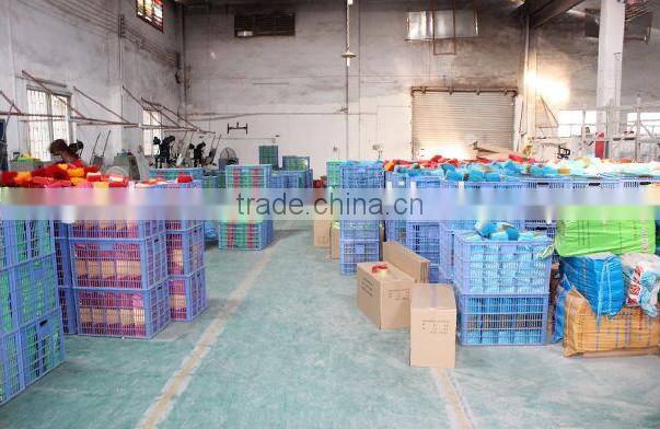 Low price plastic broom, plastic broom with wooden handle