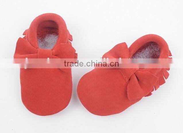 Classic design 100% suede baby moccasins with bow, bow moccains for baby
