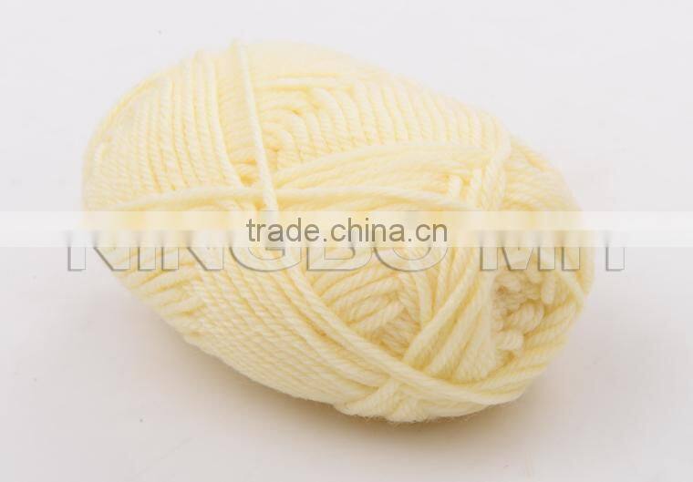 100% Polyester hand or machine knitting wool yarn