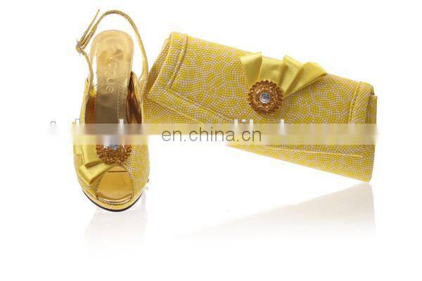 Italian Lady Shoes And Bag To Match For Party