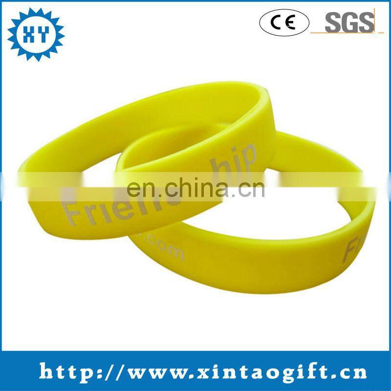 2017 New style wholesale silicone bracelet for souvenir