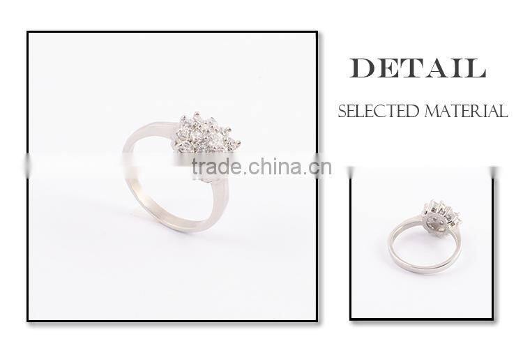 2015 hot new jewelry pave crystal wedding ring silver lady rings
