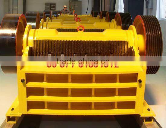 mobile jaw crusher (86-15978436639)