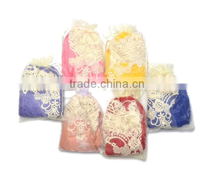 2015 Autumn Winter Newest Embroidery Floral Lace Sewed Cotton Baby Girls Scarf