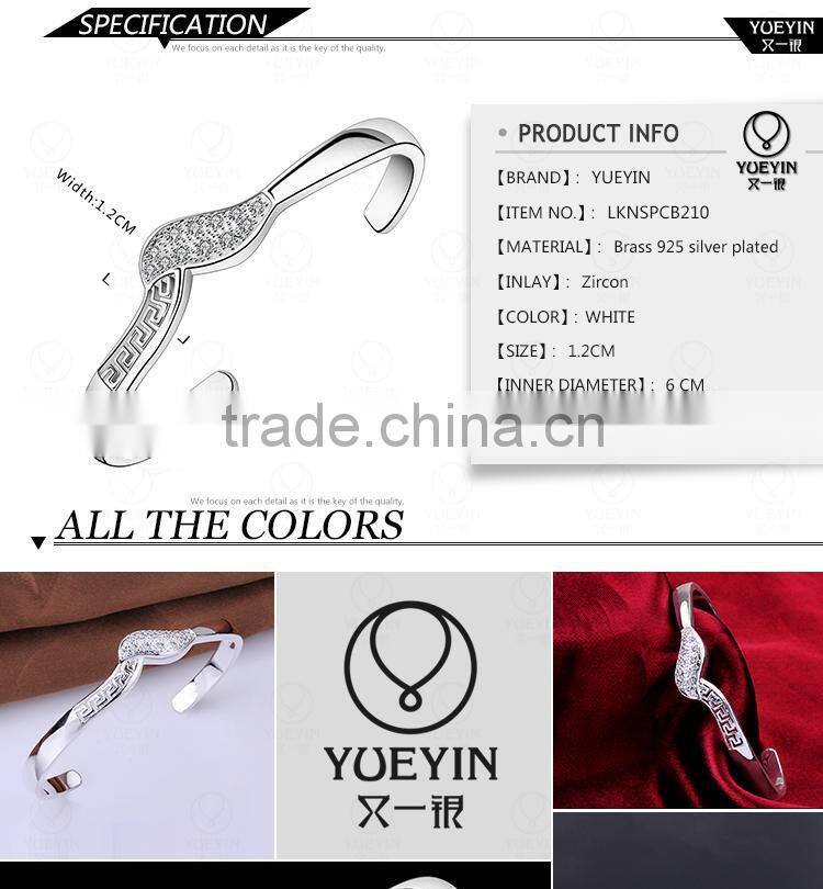 Attractive Micro Pave Setting Gemstone Unique Bangles Designs