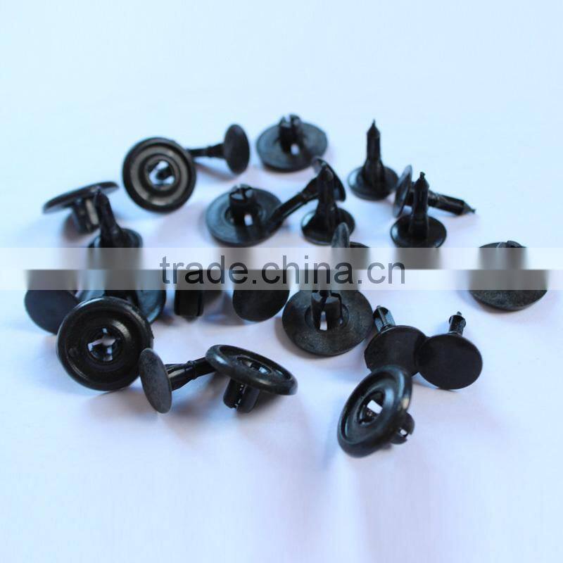 auto car plastic clipsand car fasteners used Germany car windows