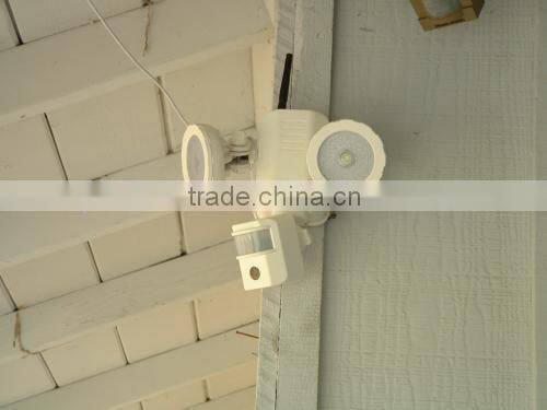 Outdoor Motion Activated LED Solar Security Light