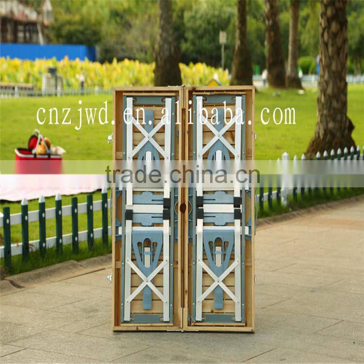 4 seat wooden folding table