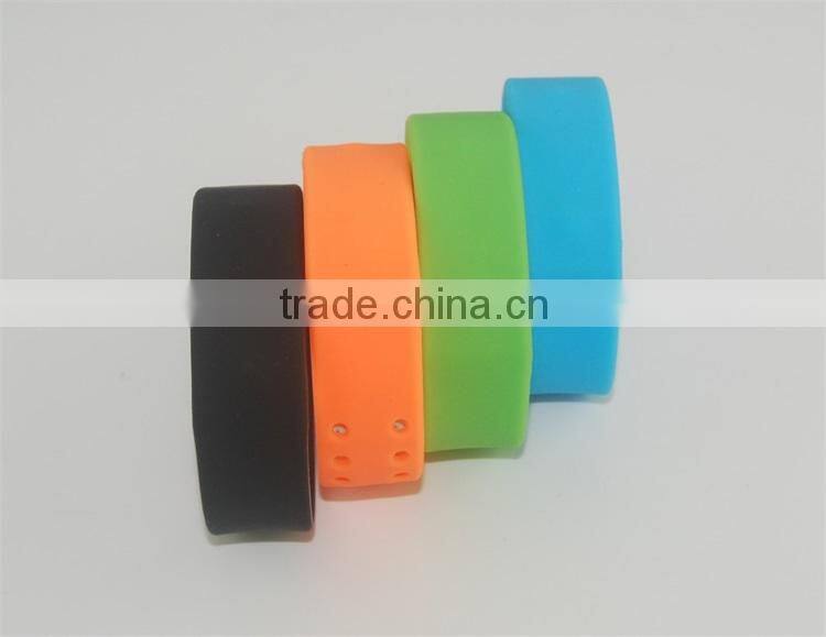 3D Calorie Pedometer USB Silicon Wristband Smart Watch with Sleep Monitor