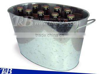 Large capacity metal coloured ice bucket