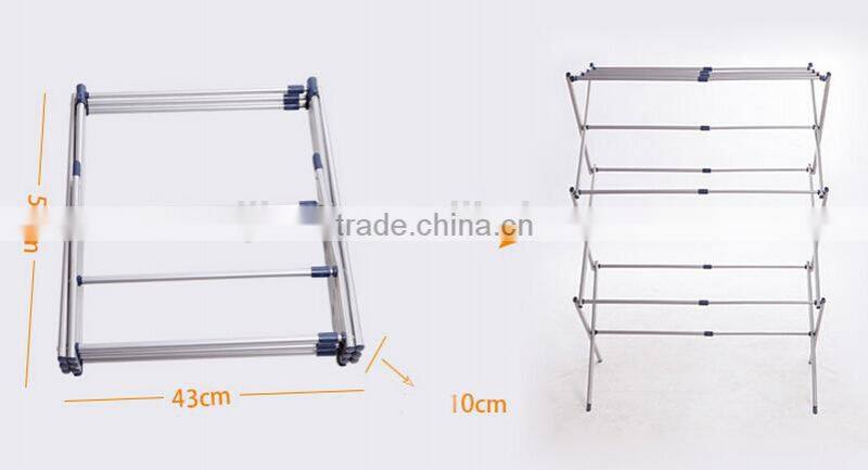 Extensible motorized clothes rack