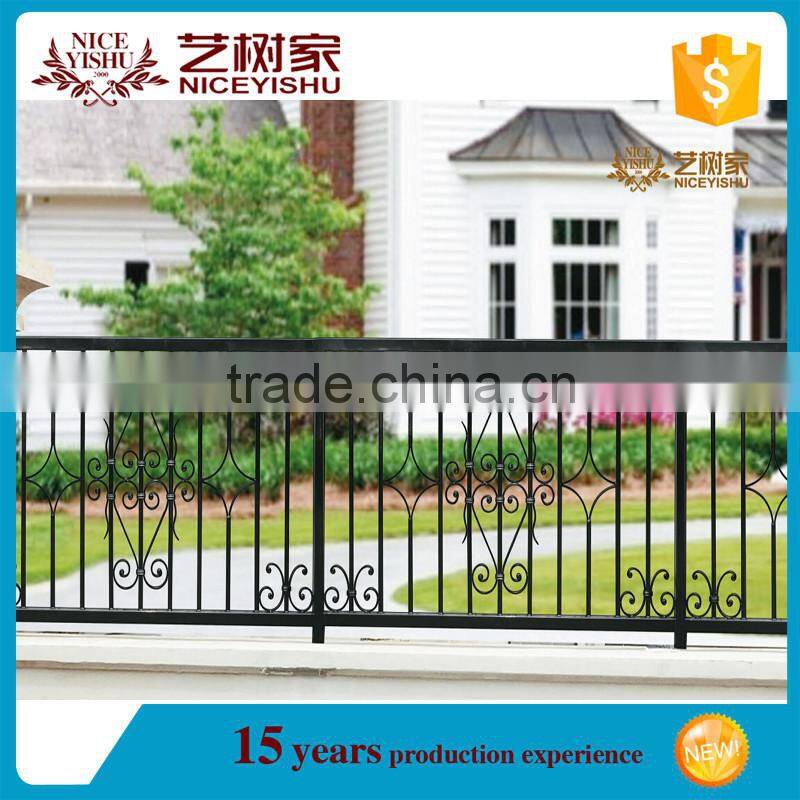Wholesale price cheap decorative wrought iron fence panels for garden