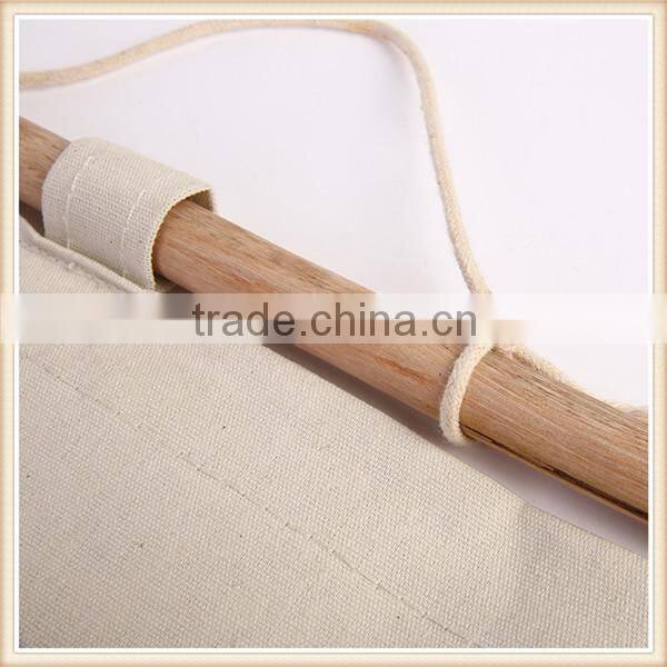 Natural Wooden Handle Jute Hanging Bag