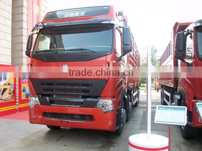 HOWO CNG 267HP 4x2 Tractor Truck Head Low Price For Sale