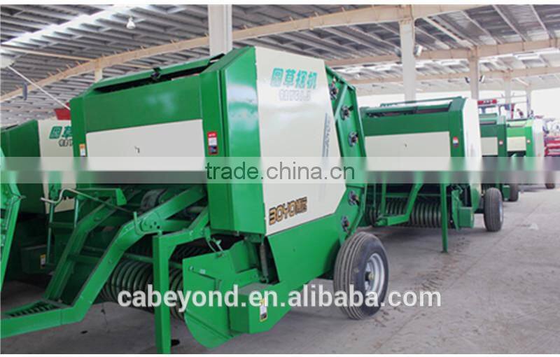 Mini hey baler for wheat straw
