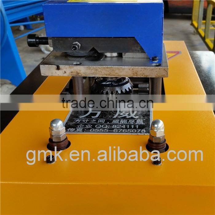 lock forming machine