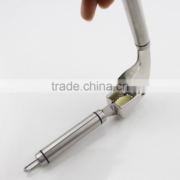 Hot Sale Rubber Handle Stainless Steel Garlic Press with Garlic Peeler