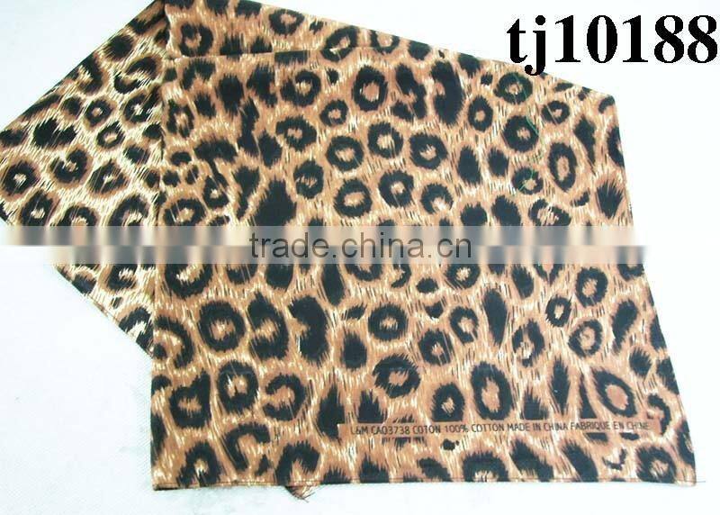 3 colors multifunctional leopard print square bandana