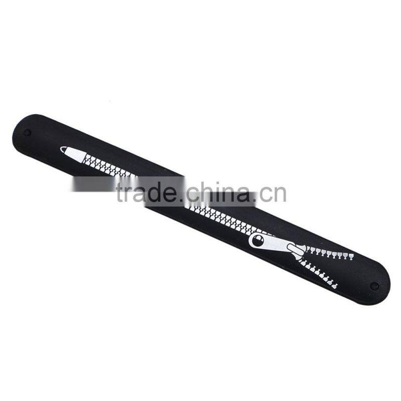 Zipper artwork silicone slap bracelet hand snap band promotional energy bracelet