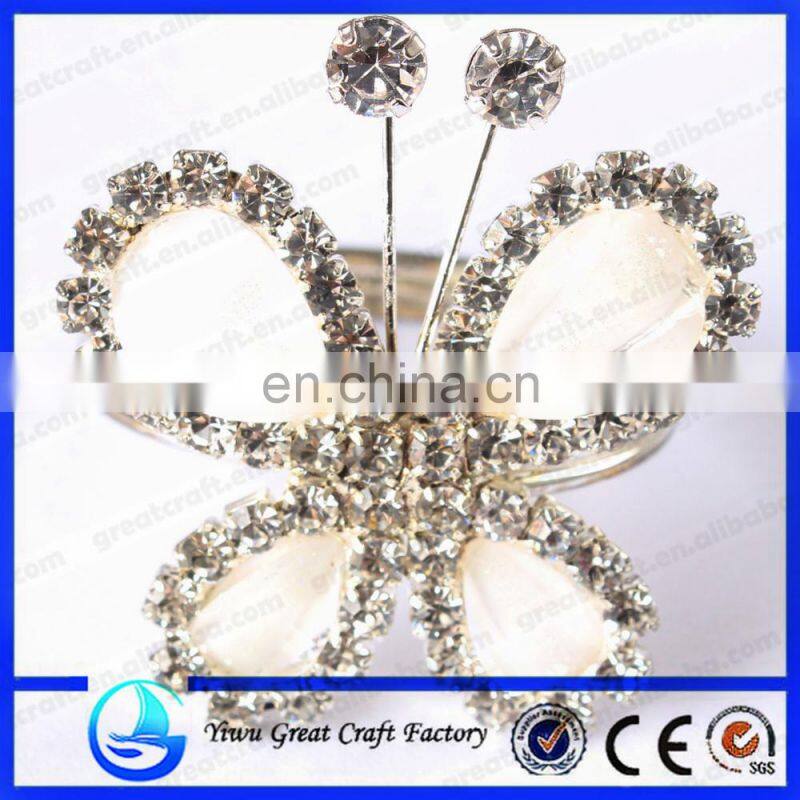 Christmas tree brooch