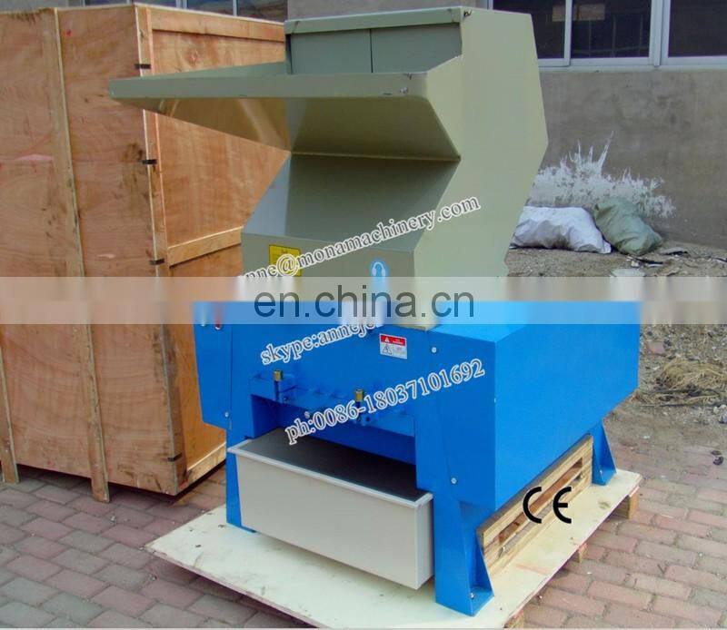 Factory hot selling bone crusher machine / cow/chicken/fish crushing machine on sale