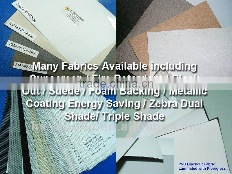 Blackout roller blind