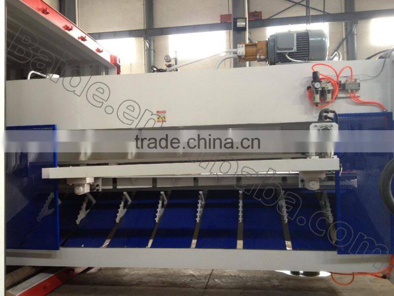 Hydraulic metal cutter