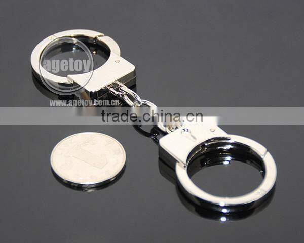 Mini Handcuff Shaped Promotional Zinc Alloy Silver Metal Handcuffs Key Chain