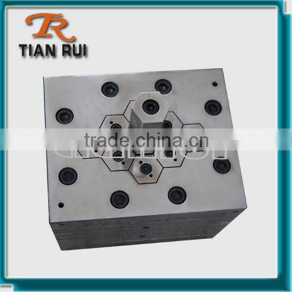 eco pvc plastic nine-hole pipe extrusion mould