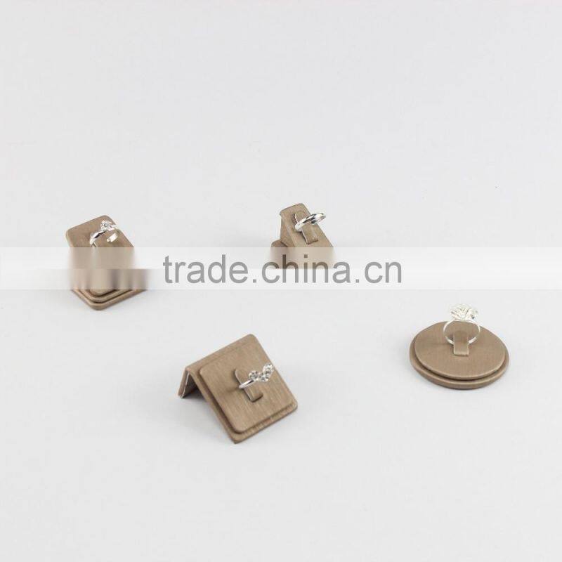 Guangzhou custom mini jewelry display stand finger rings holders wholesale