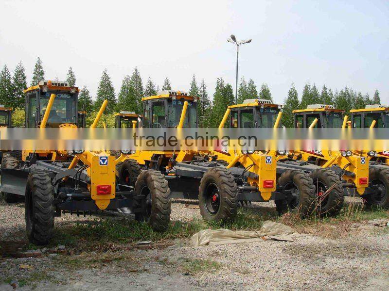 XCMG Motor Grader GR135 with 6BT5.9 97KW