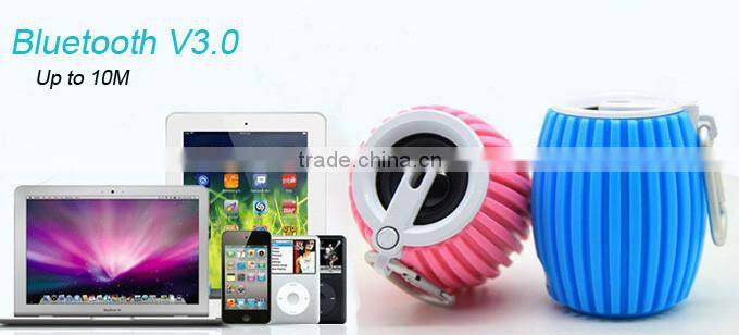 Outdoor Sport Wireless Mini Bluetooth Q8 Speaker With MIC For Andriod Phone Support TF Card Usb With Retail Package