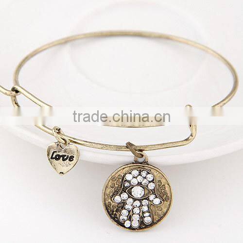 In stock marvelous gorgeous delicate energy bracelet, cuckold pandent bracelet, vintage bangle