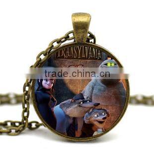 Popular Ying-Yang dragon and tiger fighting DIY glass dome necklace photo glass jewelry handmade jewelry Comic DIY Jewelry