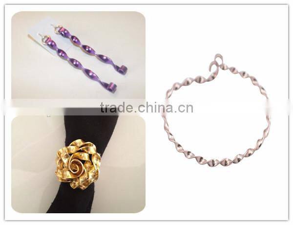 DIY craft twisted colored aluminum wire