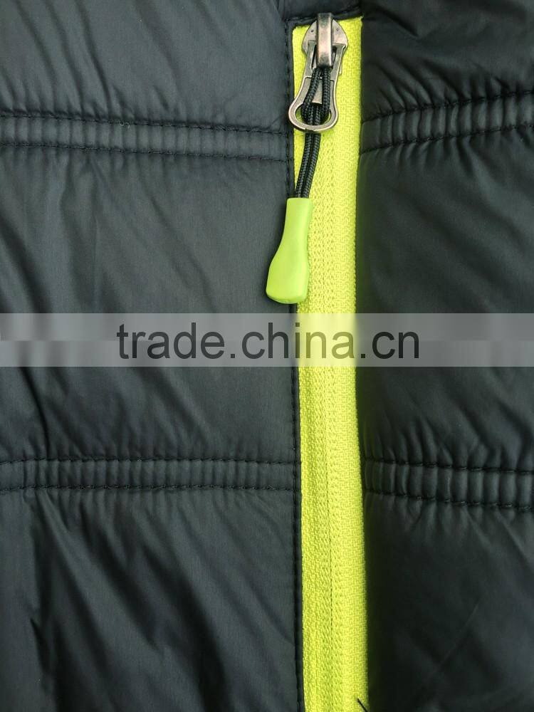 Fashion style winter quilted jackets cheap hooded jacket