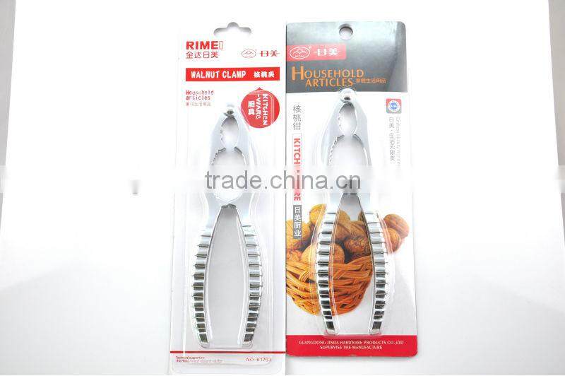 High Quality Zinc Alloy Nut Cracker With Plating Chrome