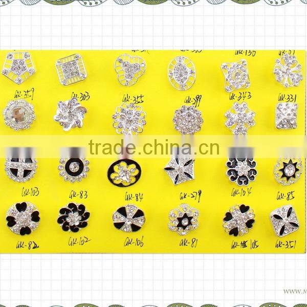 Decorative buttons for clothing / bulk metal buttons