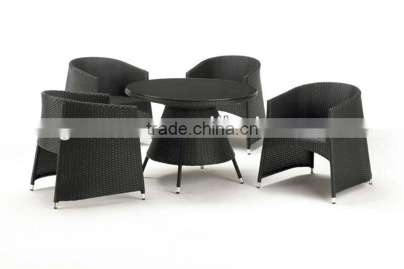 Granco KAL635 outdoor dining table set