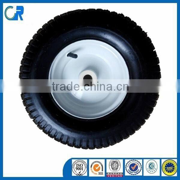 Wooden garden trolley wheel