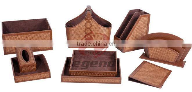 Customerized square leather tissue box for sale
