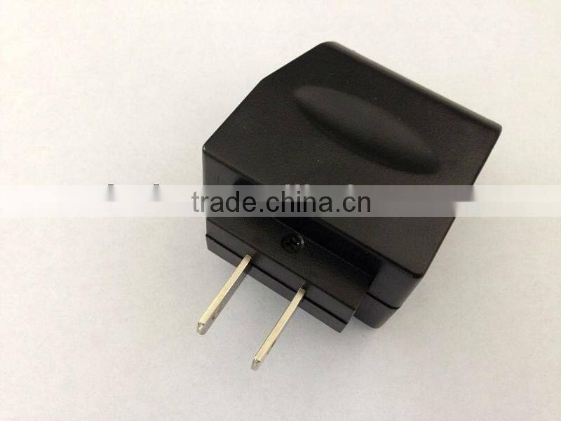 US Plug AC/DC car charger With Power Socket For Car Chargers